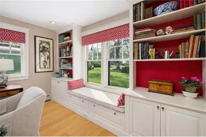 68 Sachuest Way, Middletown, RI 02842 - Photo 8