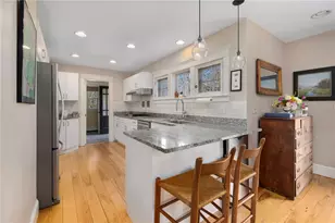 68 Sachuest Way, Middletown, RI 02842 - Photo 10