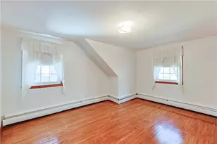 47 Dartmouth Ave, East Providence, RI 02915 - Photo 16