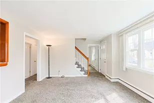 47 Dartmouth Ave, East Providence, RI 02915 - Photo 4