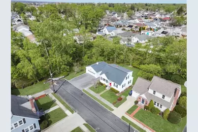 47 Dartmouth Avenue, East Providence, RI 02915 - Photo 32