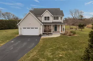 67 Fairview Ln, Portsmouth, RI 02871 - Photo 2