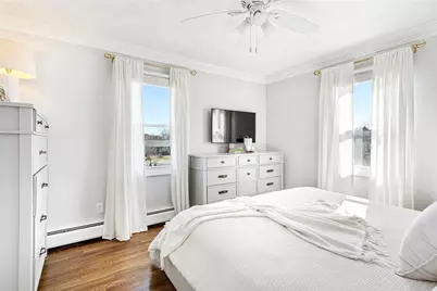 6 Jenkins Street, Bristol, RI 02809 - Photo 16