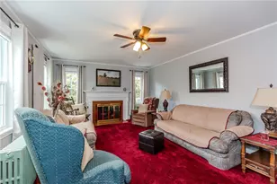 72 Allerton Ave, East Providence, RI 02914 - Photo 8
