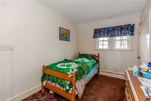 72 Allerton Ave, East Providence, RI 02914 - Photo 34