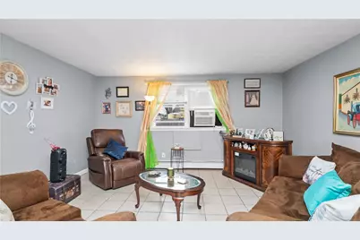 27 Gillen Avenue #207B, North Providence, RI 02904 - Photo 4