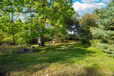 563 Putnam Pike, Smithfield, RI 02828 - Photo 4