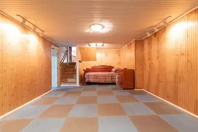 1020 Warwick Avenue, Warwick, RI 02888 - Photo 32