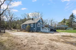275 Usquepaugh Rd, South Kingstown, RI 02892 - Photo 32