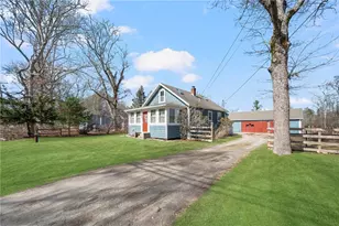 275 Usquepaugh Rd, South Kingstown, RI 02892 - Photo 34