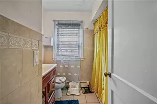 30 Touro St, Providence, RI 02904 - Photo 14