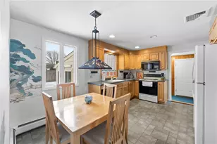 20 Reservoir Ave, Warren, RI 02885 - Photo 4