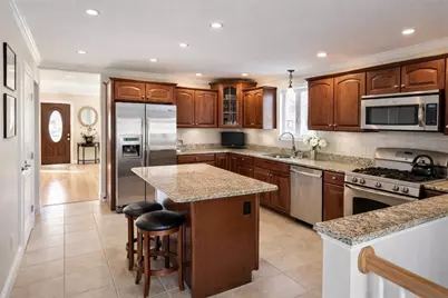 215 Bourne Avenue, East Providence, RI 02916 - Photo 6