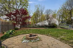 215 Bourne Ave, East Providence, RI 02916 - Photo 22