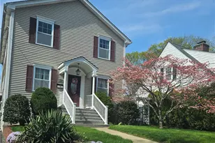 215 Bourne Ave, East Providence, RI 02916 - Photo 1