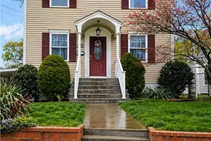 215 Bourne Ave, East Providence, RI 02916 - Photo 2