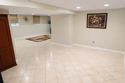 215 Bourne Avenue, East Providence, RI 02916 - Photo 18