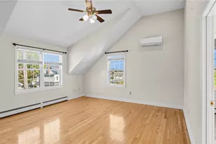 106 Cedar Ave, Portsmouth, RI 02871 - Photo 8