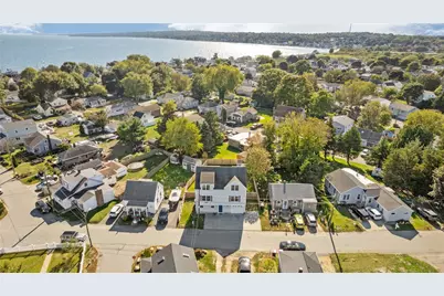 106 Cedar Avenue, Portsmouth, RI 02871 - Photo 30