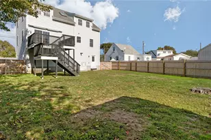 106 Cedar Ave, Portsmouth, RI 02871 - Photo 26