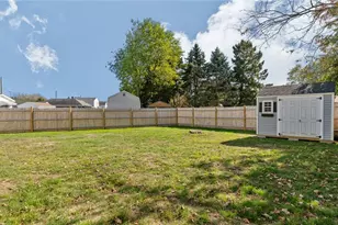 106 Cedar Ave, Portsmouth, RI 02871 - Photo 26