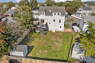 106 Cedar Ave, Portsmouth, RI 02871 - Photo 36