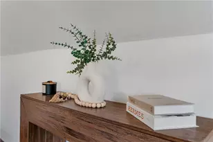 26 Clinton St, Johnston, RI 02919 - Photo 32