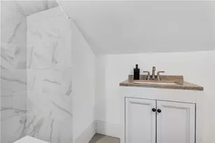 26 Clinton St, Johnston, RI 02919 - Photo 26