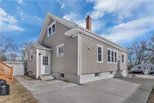 26 Clinton St, Johnston, RI 02919 - Photo 40