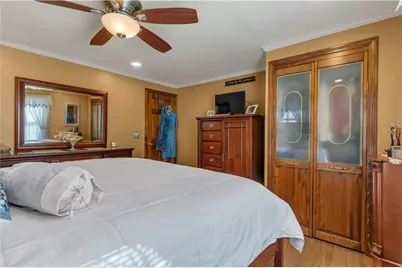 255 Knollwood Drive, Woonsocket, RI 02895 - Photo 16