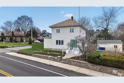 102 Willett Avenue, East Providence, RI 02915 - Photo 2