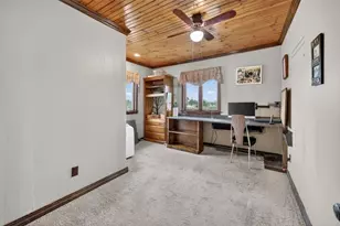 102 Willett Ave, East Providence, RI 02915 - Photo 20