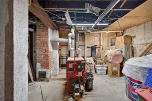 102 Willett Ave, East Providence, RI 02915 - Photo 28