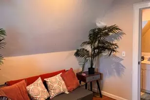193 Power St, Providence, RI 02906 - Photo 2