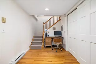 165 Waterman St, Providence, RI 02906 - Photo 18