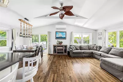 60 Brooklyn Road, Narragansett, RI 02882 - Photo 1