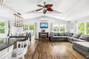60 Brooklyn Rd, Narragansett, RI 02882 - Photo 1