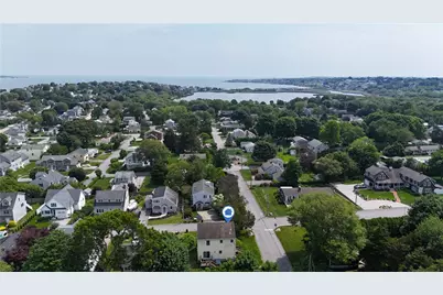 52 What Cheer Road, Narragansett, RI 02882 - Photo 4