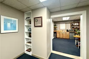 368 Beverage Hill Ave, Pawtucket, RI 02861 - Photo 12