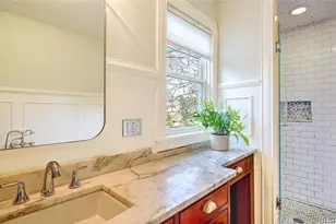 12 Holly St, Providence, RI 02906 - Photo 34