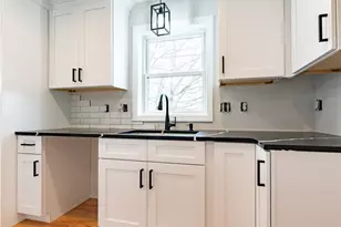 74 Woodside St, Cranston, RI 02920 - Photo 12