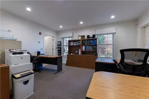 14 Clinton Ave, Jamestown, RI 02835 - Photo 16