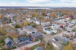 14 Clinton Ave, Jamestown, RI 02835 - Photo 6