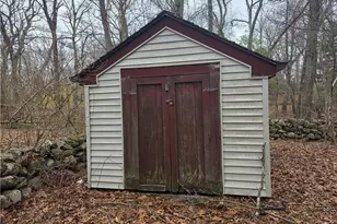 324 Byron Randall Rd, Scituate, RI 02857 - Photo 12