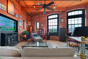 14 Imperial Pl, Providence, RI 02903 - Photo 2