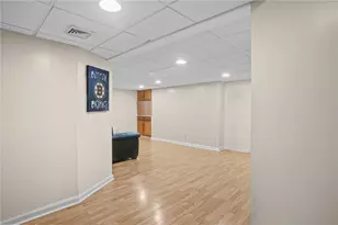 52 Hawthorne St, North Providence, RI 02904 - Photo 32