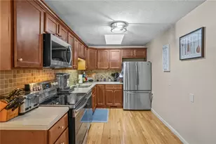 52 Hawthorne St, North Providence, RI 02904 - Photo 14