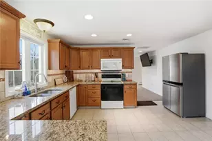 71 Rolling Hill Dr, Exeter, RI 02822 - Photo 34