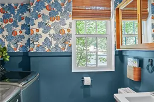 8061 Post Rd, North Kingstown, RI 02852 - Photo 12