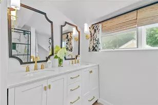 8061 Post Rd, North Kingstown, RI 02852 - Photo 30